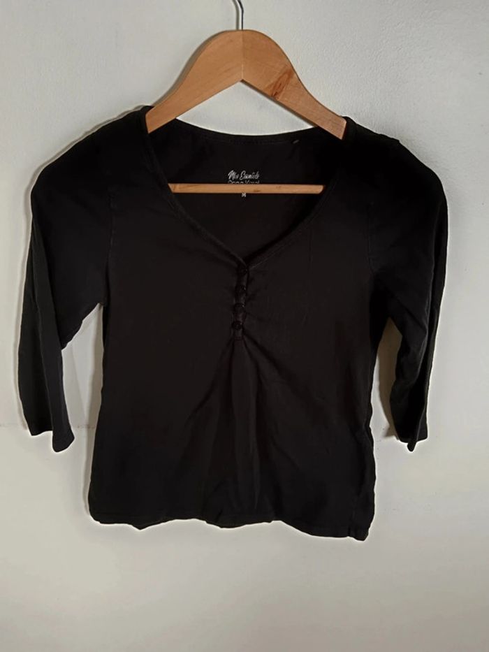 C16 blouse noir Anna Karel M
