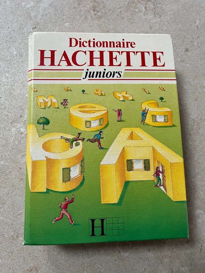 Dictionnaire junior collège Hachette illustré