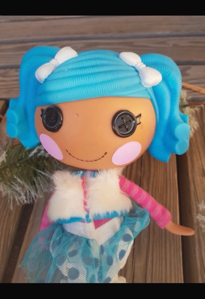 Poupée Lalaloopsy- première édition 2009 originale MGA - Fluff 'N' Stuff - 33 cm avec son ours polaire - photo numéro 3