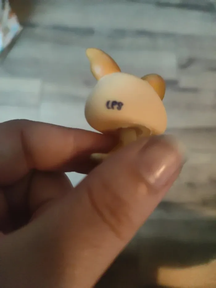 Chien chihuahua LPS little Petshop - photo numéro 3