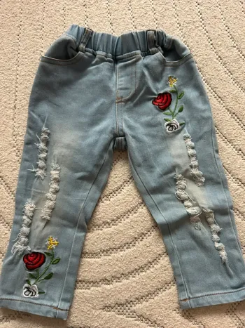 Jean avec roses