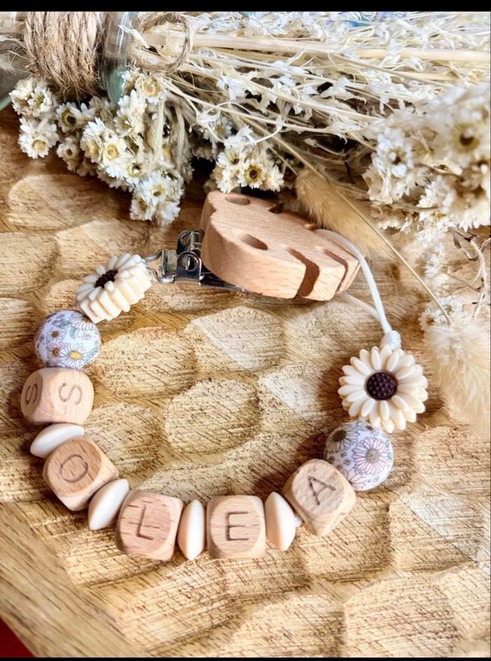 Attache-tétines - photo numéro 4