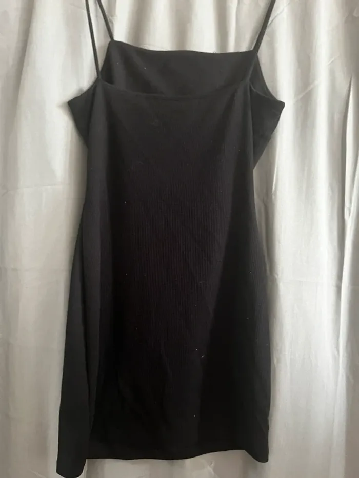 Robe courte - photo numéro 3