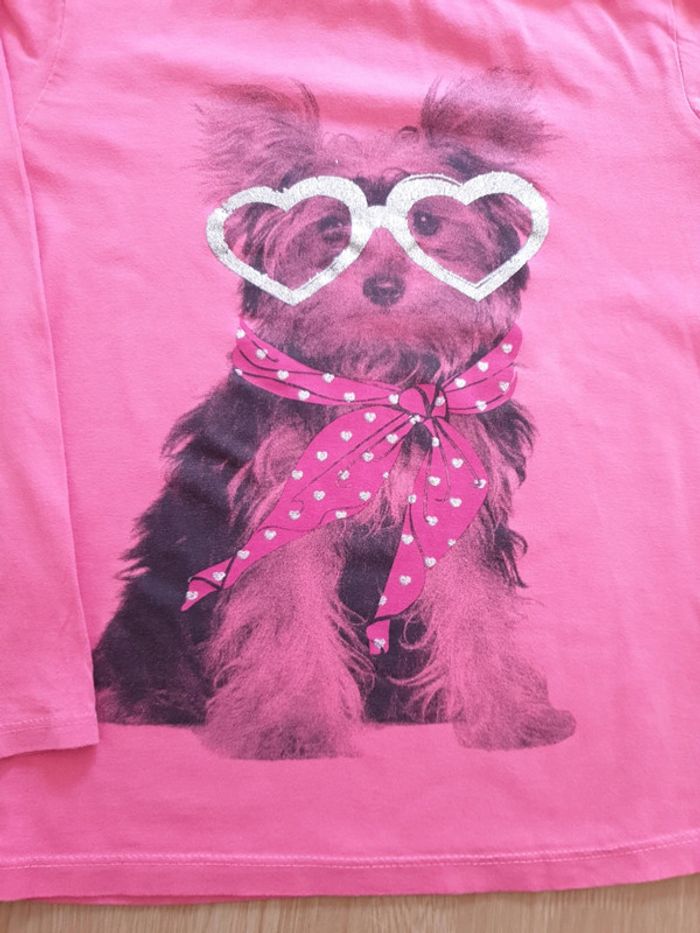 sous pull rose chien avec lunettes - photo numéro 2
