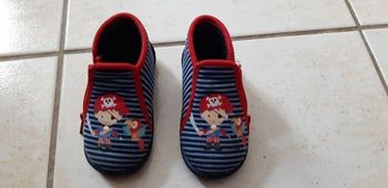 Chaussons pirates T20