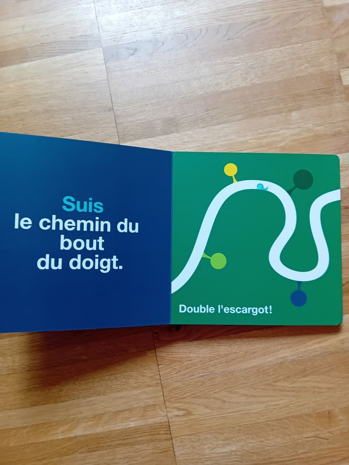 Livre Petite main Petit pouce - photo numéro 3