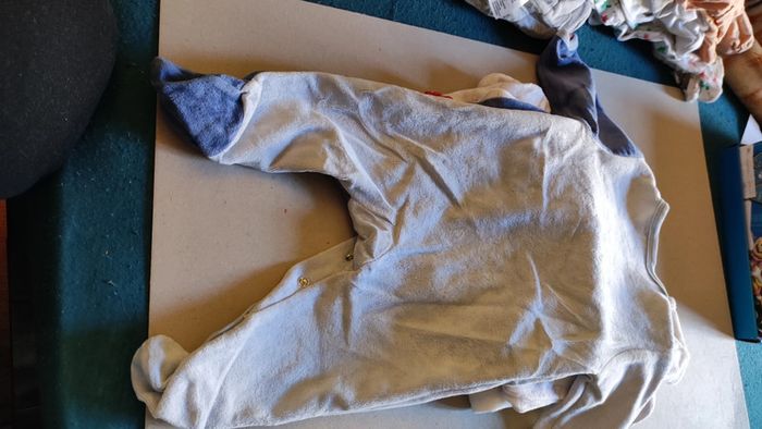 lot 3 pyjamas 3 mois - photo numéro 3