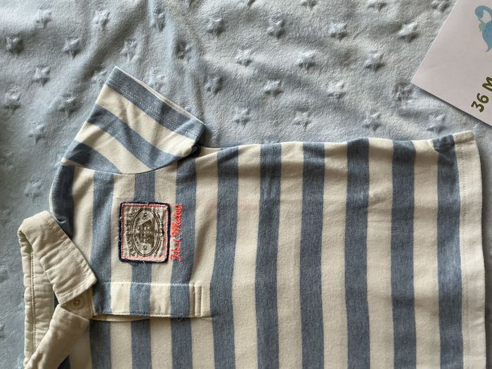 polo manches courtes rayé bleu clair et blanc 36 mois tex dessin au dos - photo numéro 6