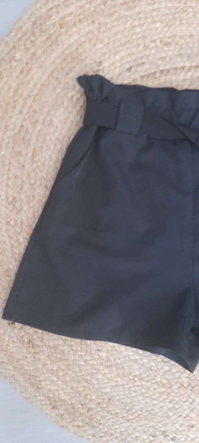 Short taille haute noir - photo numéro 2