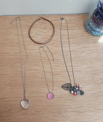 💋 Lot de 4 colliers fantaisie 💋