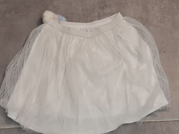 Vends jupe tutu kiabi  8 ans - photo numéro 4