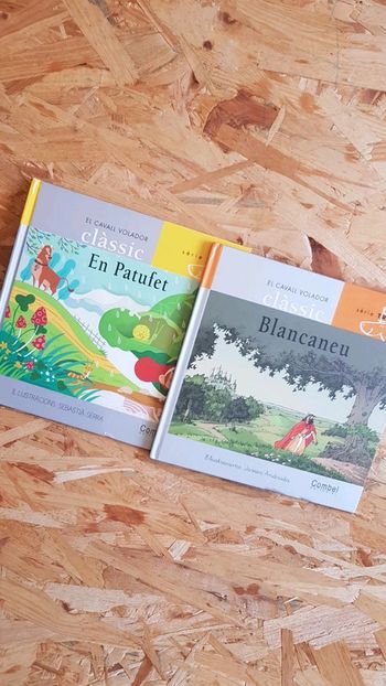 Livres en catalan  En patufet et Blancaneu