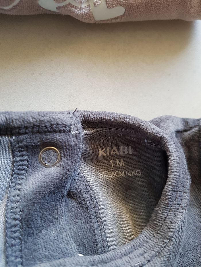 Lot 3 Pyjama grenouillère 1 mois - photo numéro 2