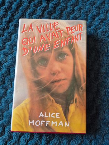 Livre titre La ville qui avait peur d'une enfants