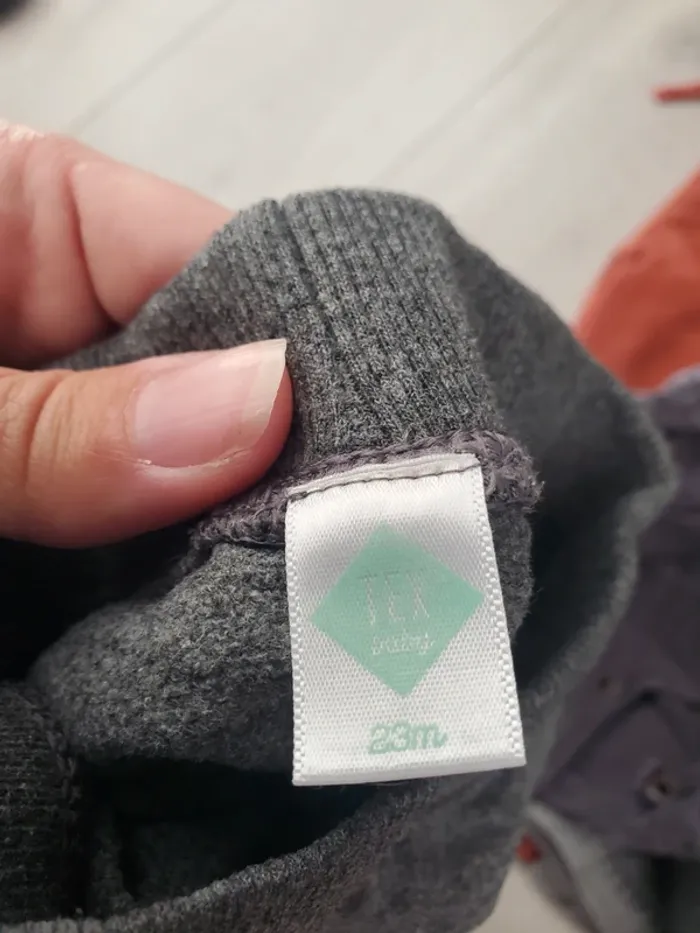 Lot pantalon 24 mois - photo numéro 10