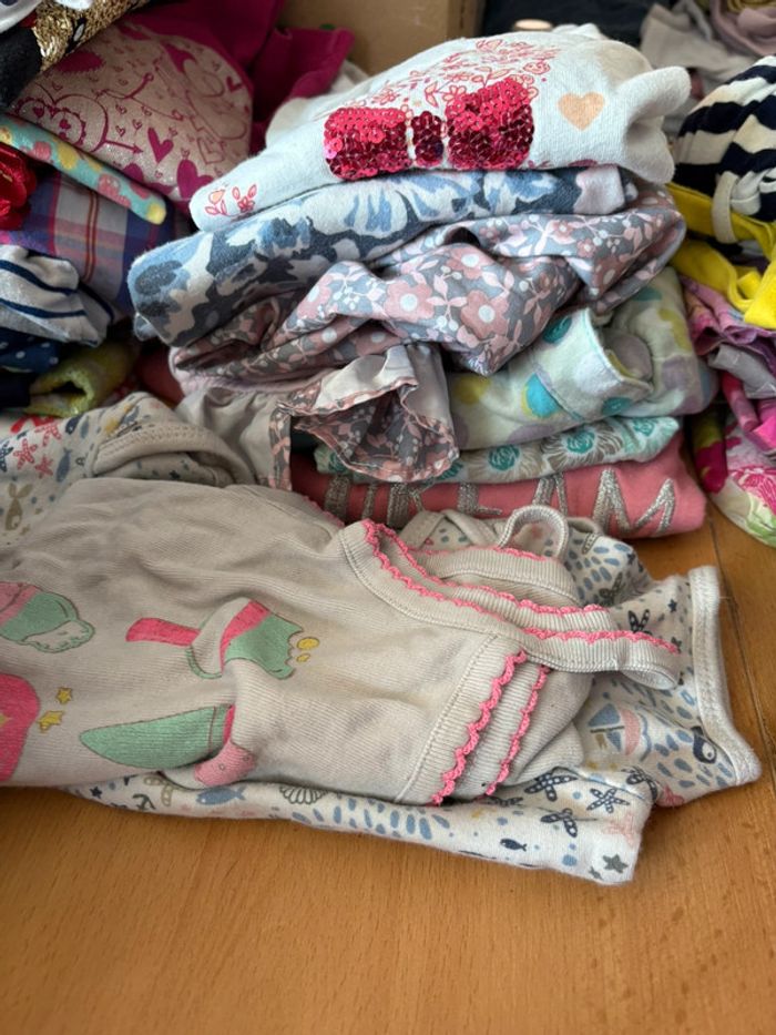 très gros lot vêtements fille 24 mois - photo numéro 6