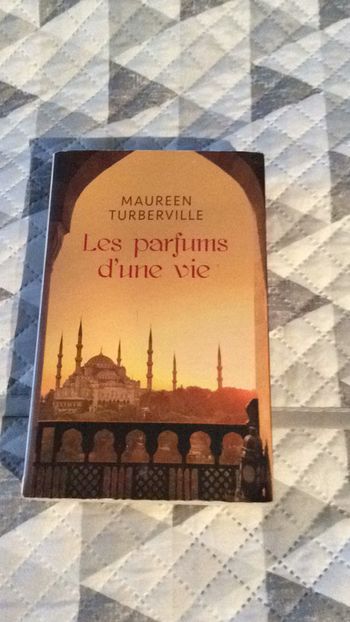 #les parfums d’une vie par Maureen Turberville