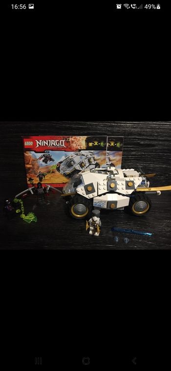 Lego Ninjago 70 588 - Le tumbler du ninja de titane