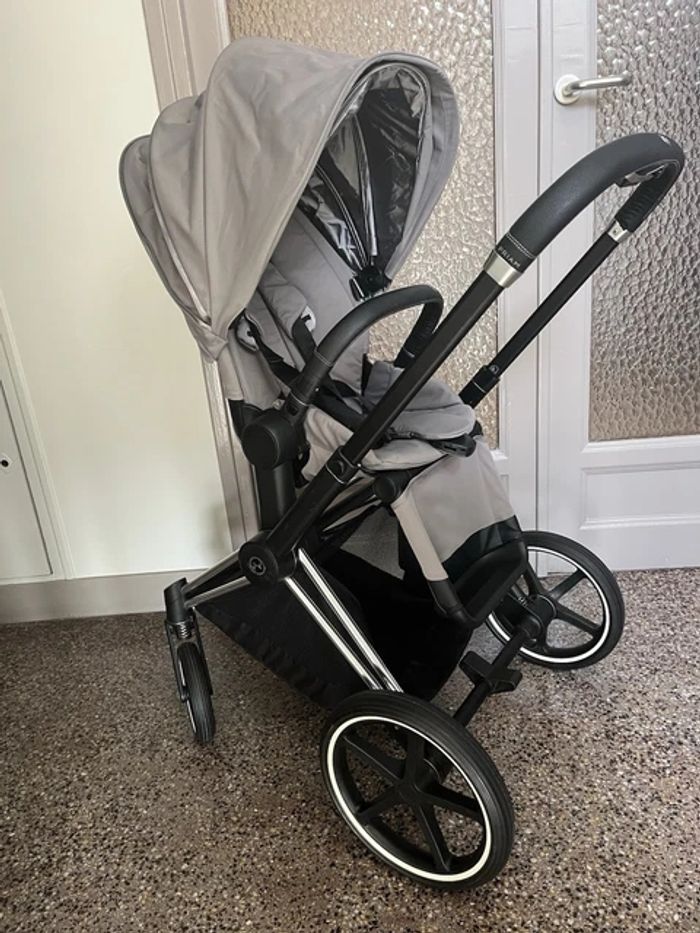 Poussette Cybex Priam 4 Platinum Trio - photo numéro 2