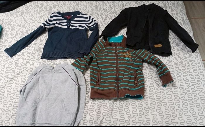 Gros lot vêtements en 3 ans - photo numéro 3