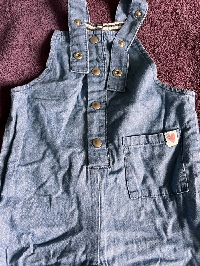 Salopette et haut 6 mois - photo numéro 3