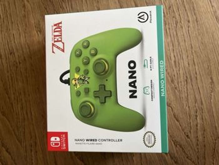 Manette switch Zelda scellée