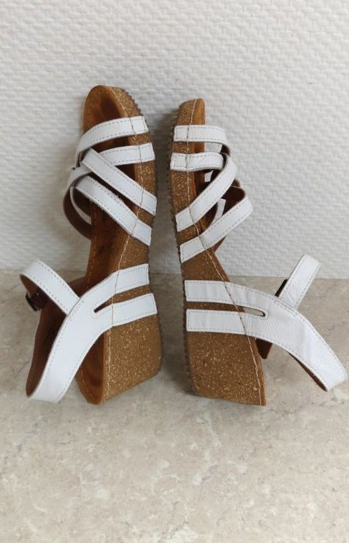 Sandales à talon compensé 5 th avenue taille 38 neuve - photo numéro 4