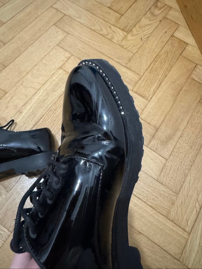 Paire derbies noir vernies 38 - photo numéro 2