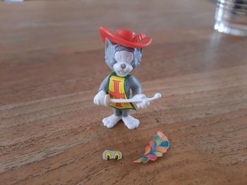 Kinder tom mousquetaire rouge