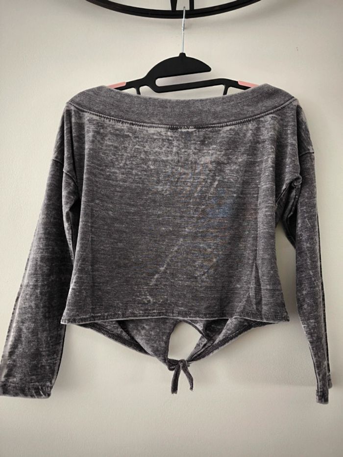 Pull court exist taille S neuf - photo numéro 2
