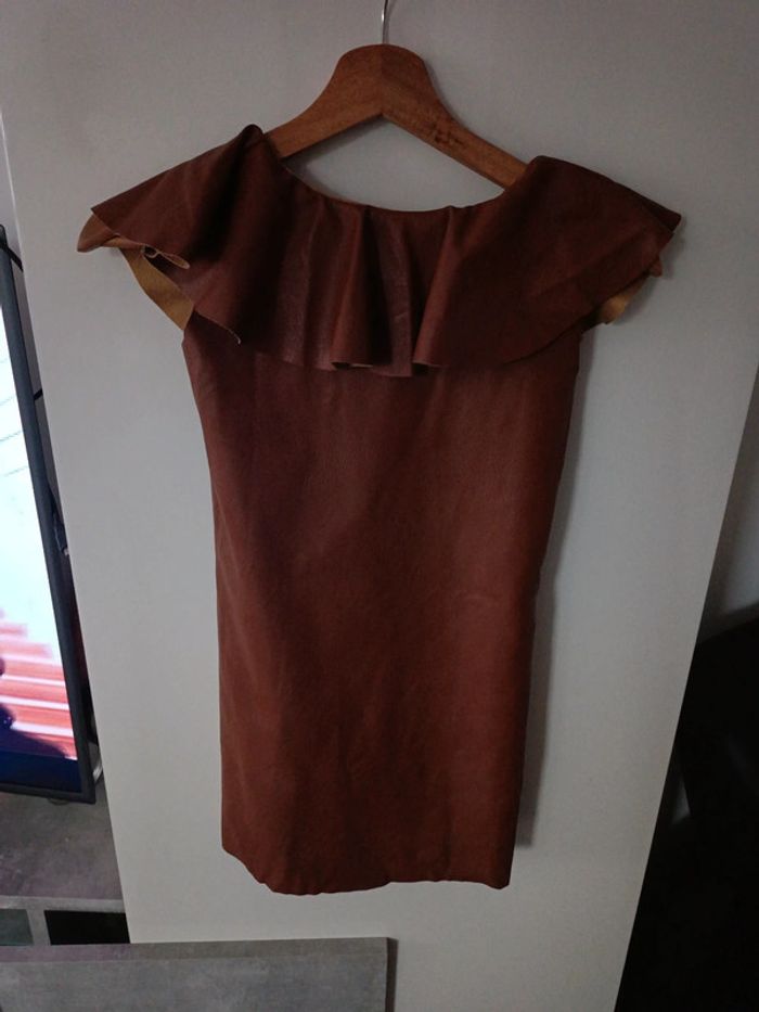 🍁 ROBE cuir Camel à volants - photo numéro 4