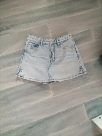 Jupe short en jeans Zara