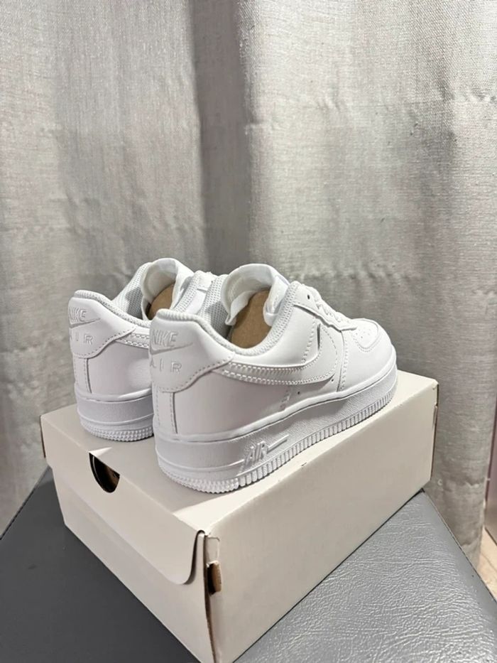Nike Air Force 1 Low'07 Blanc 42 - photo numéro 4