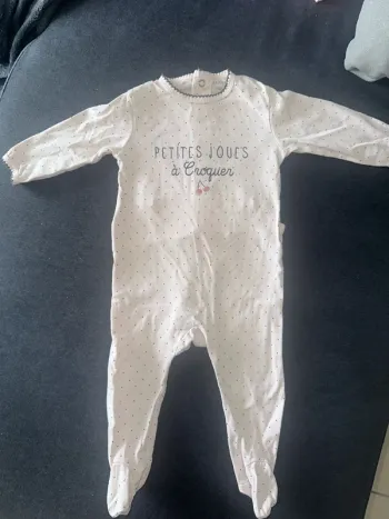Pyjama bébé 9 mois