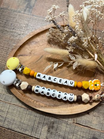 Attache tétine personnalisée 