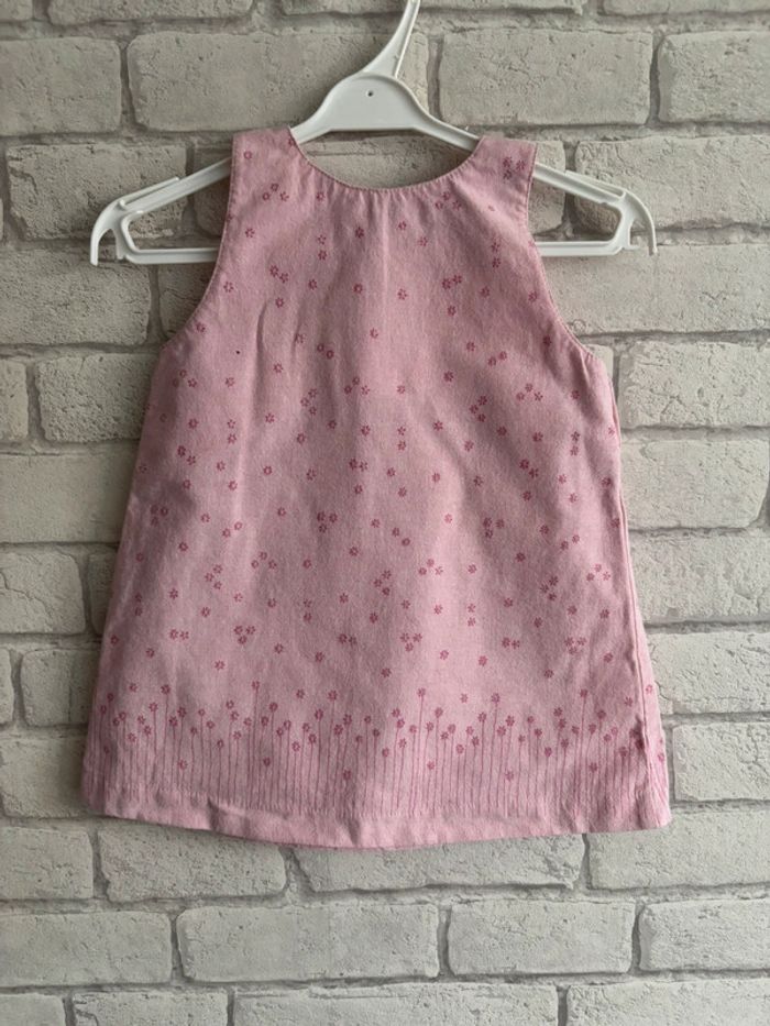 Robe okaidi taille 6 mois