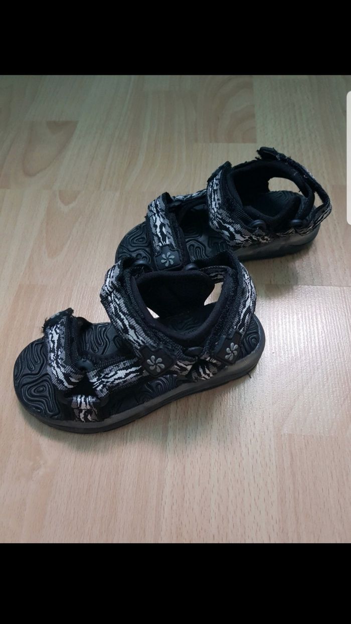 Sandales plates enfant garçon 24 - photo numéro 2