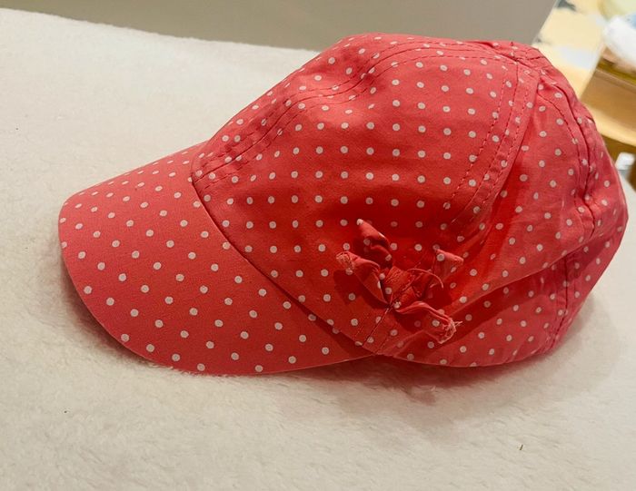 Casquette rose à petit pois blanc taille 46 - photo numéro 2