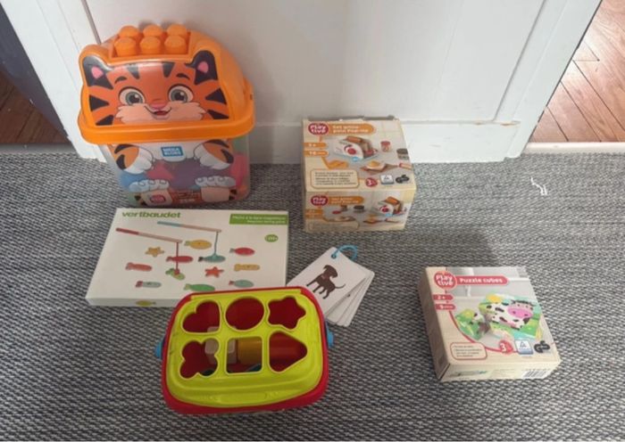 Jouets de bébé