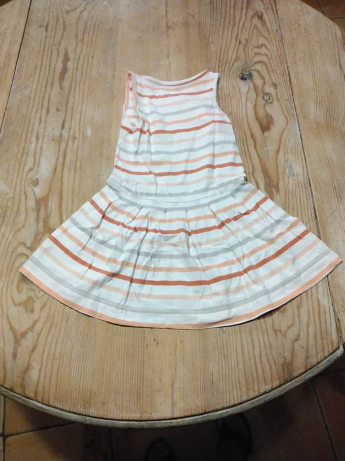Robe Fille Vertbaudet 4 ans - photo numéro 5