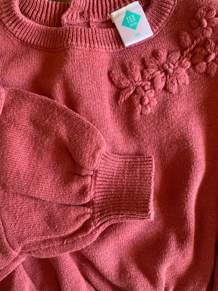 Pull oversize Tex 3 mois fille - photo numéro 3