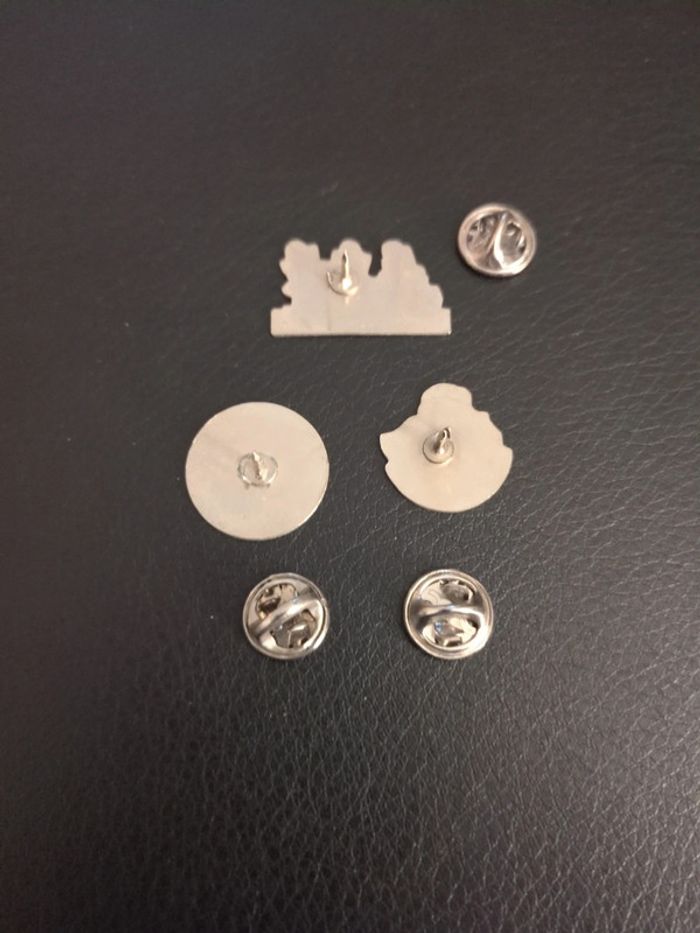 Série de 3 pin's fromage Chaussée Aux Moines - photo numéro 2