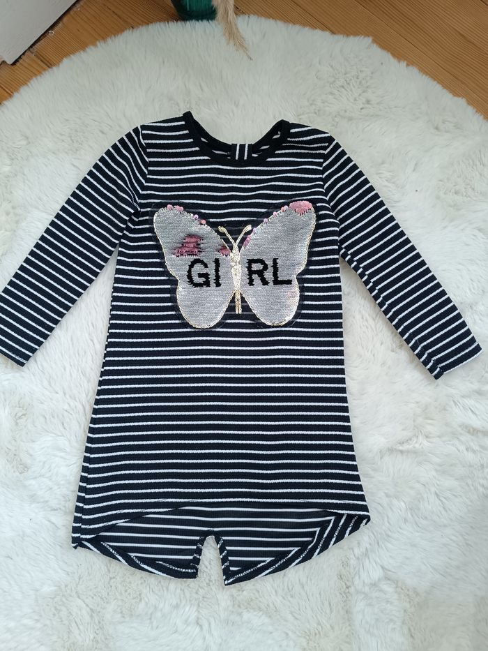 Robe rayée papillon paillettes