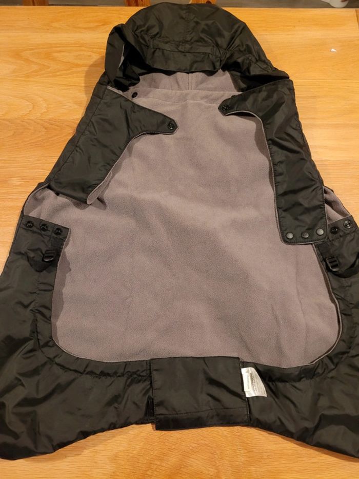 Couverture de portage universelle ergobaby - photo numéro 2