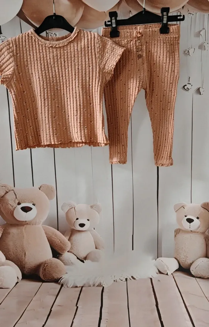 Ensemble Kiabi 18 mois fille haut et legging pêche - photo numéro 2