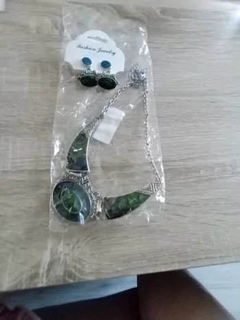 Parure bijoux fantaisie