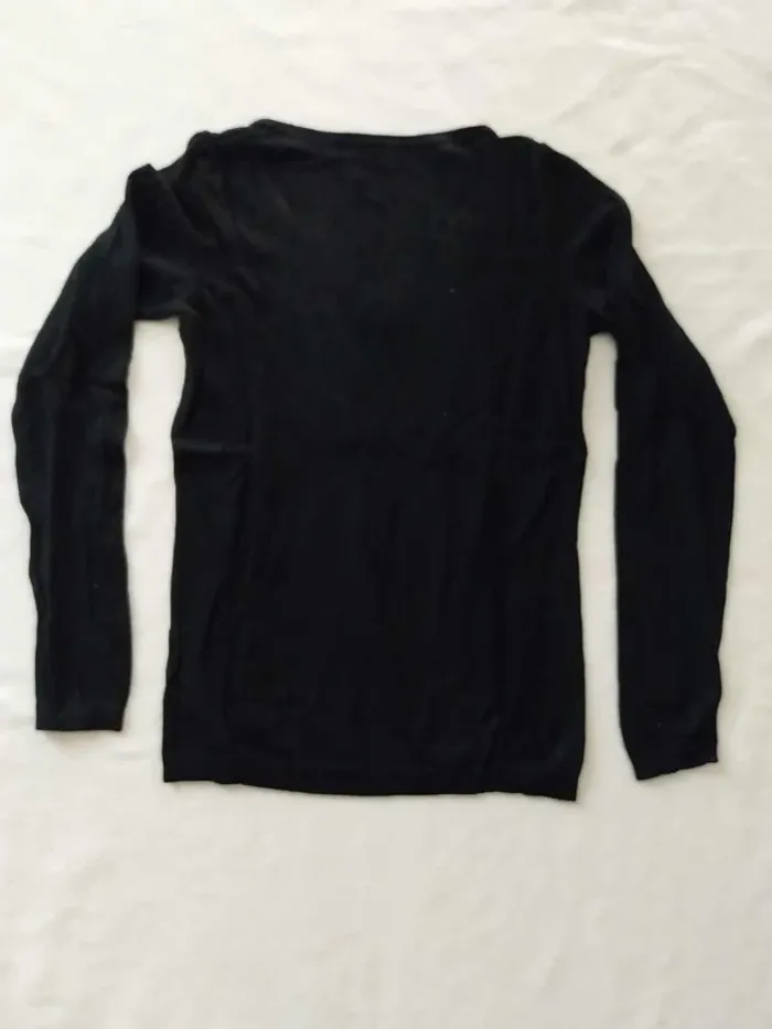 Pull noir col V TS - photo numéro 4