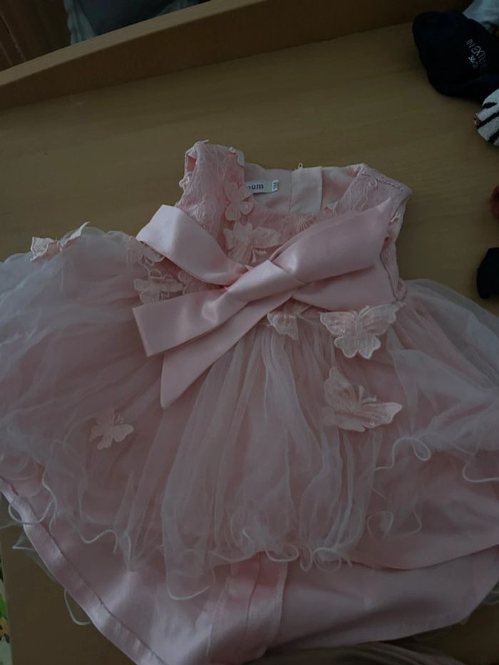 Robe de soirée 3 mois - photo numéro 3