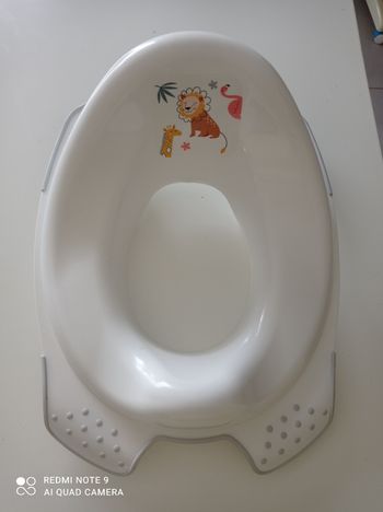 Rehausseur toilettes