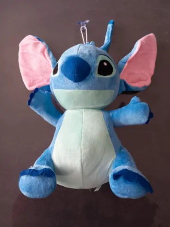 Peluche Martien bleu avec grandes oreilles